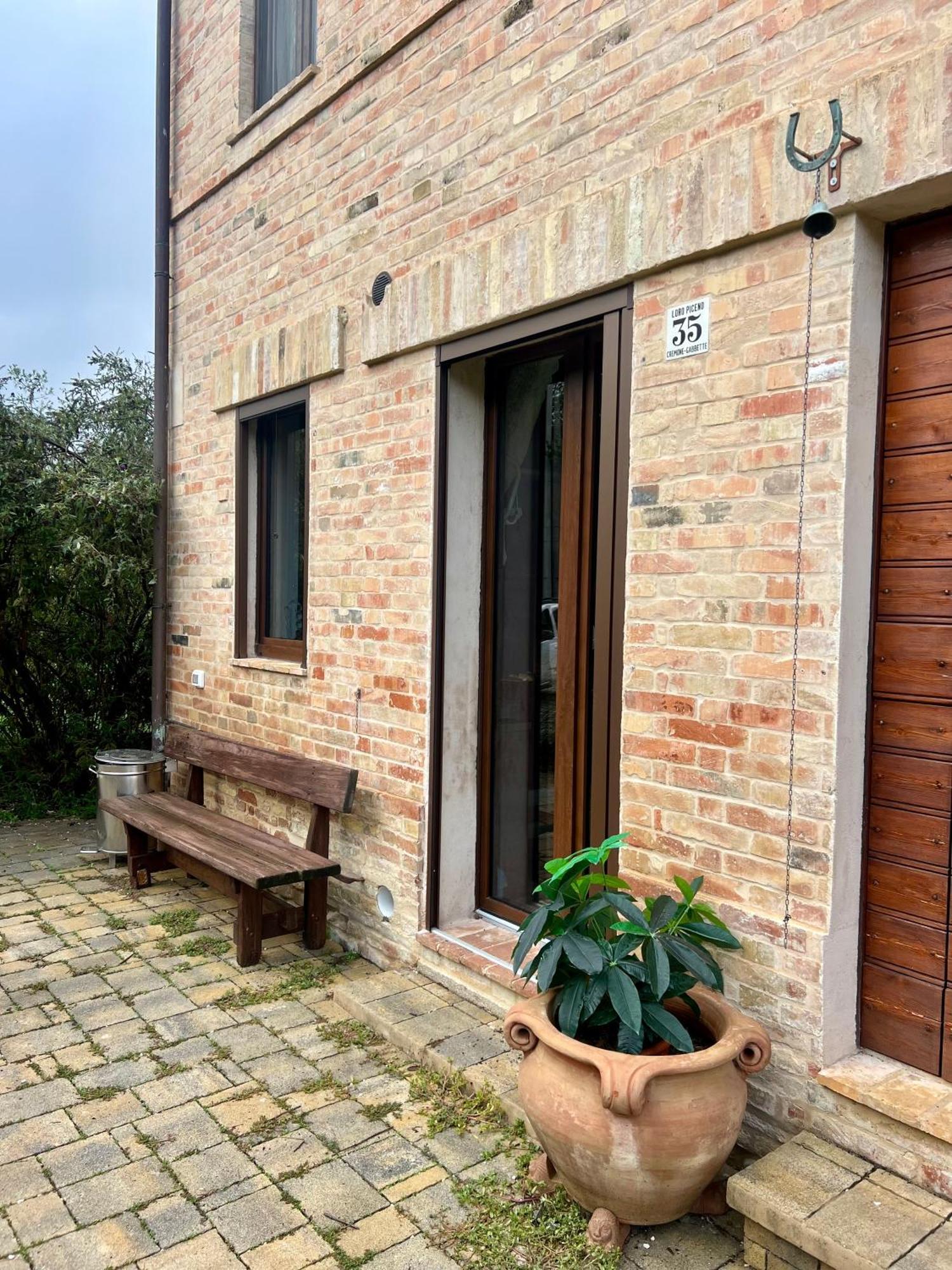 Tenuta Gran Bosco Loro Piceno Екстер'єр фото